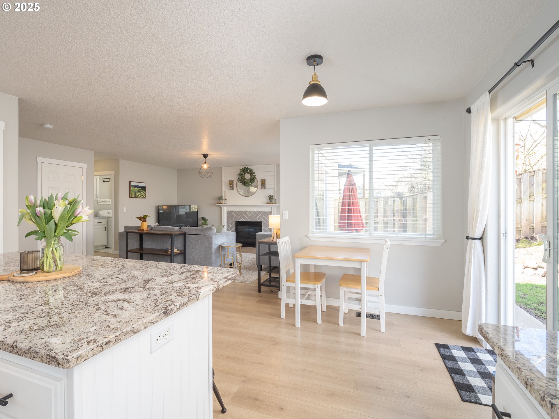 986 Southwest Tomahawk Place Dundee, OR 97115 - Photo 13 of 46