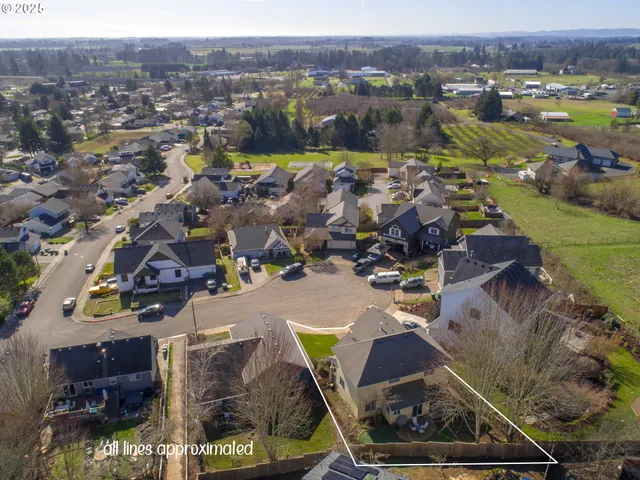 $590,000 | 986 Southwest Tomahawk Place, Dundee, OR 97115