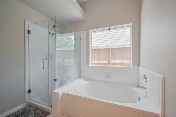 $2,200 | 5814 North Magazine Circle, Houston, TX 77084