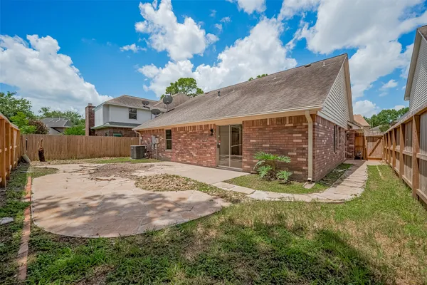 $2,200 | 5814 North Magazine Circle, Houston, TX 77084