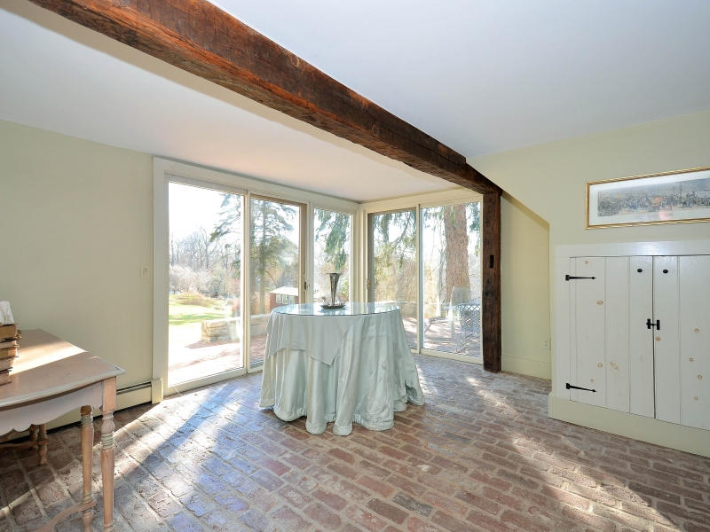 70 Barnegat Road New Canaan, CT 06840 - Photo 8 of 26 dining room