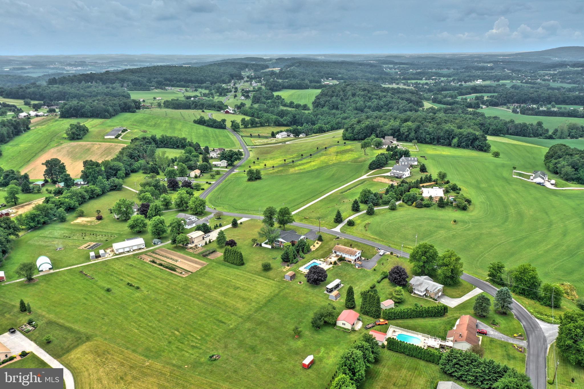4494 Walters Hatchery Road Spring Grove, PA 17362 - Photo 19 of 56