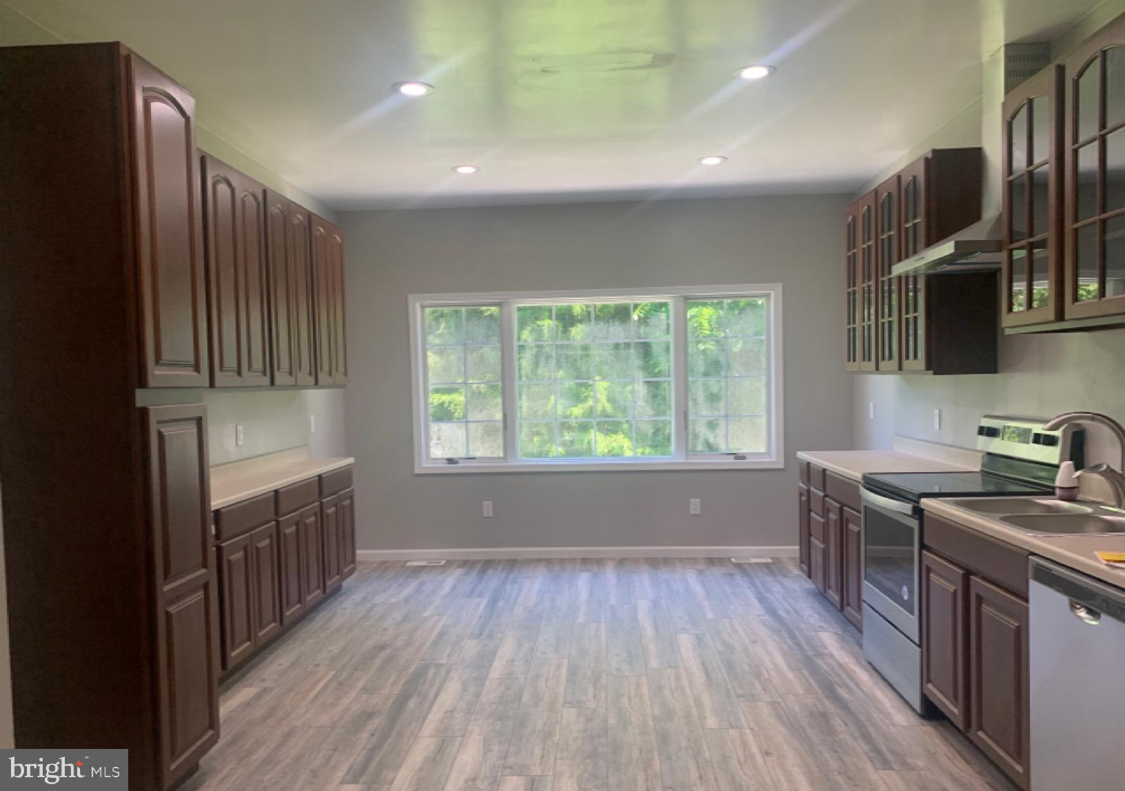 131 Three Bridge Road Monroeville, NJ 08343 - Photo 8 of 15 Gallery Image 8