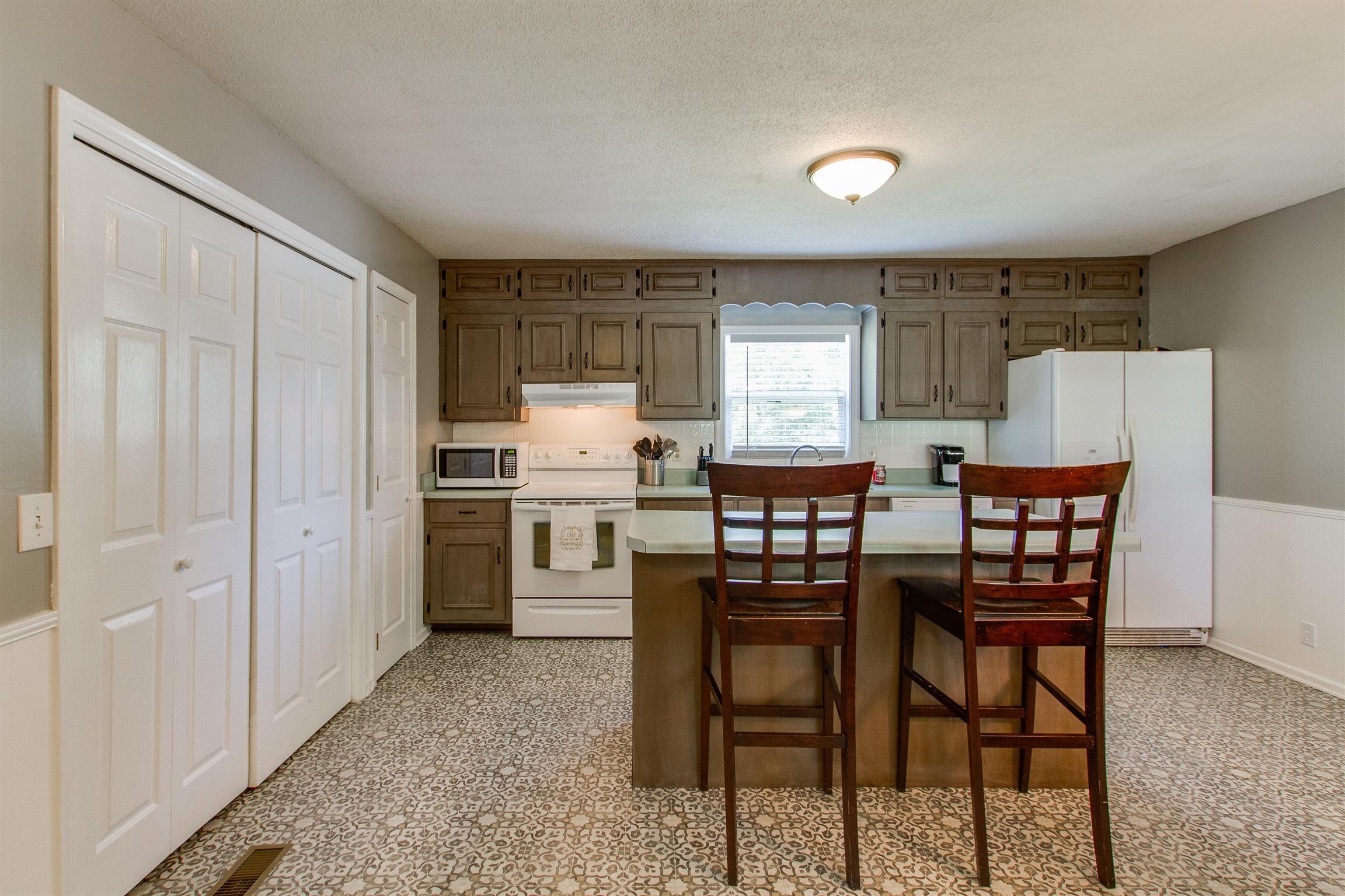 4696 Barfield Crescent Road Murfreesboro, TN 37128 - Photo 7 of 25 Gallery Image 7