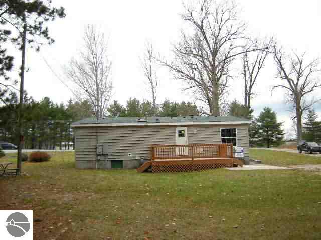 9191 Cedar Run Road Traverse City, MI 49685 - Photo 3 of 6 1710097-2.JPG