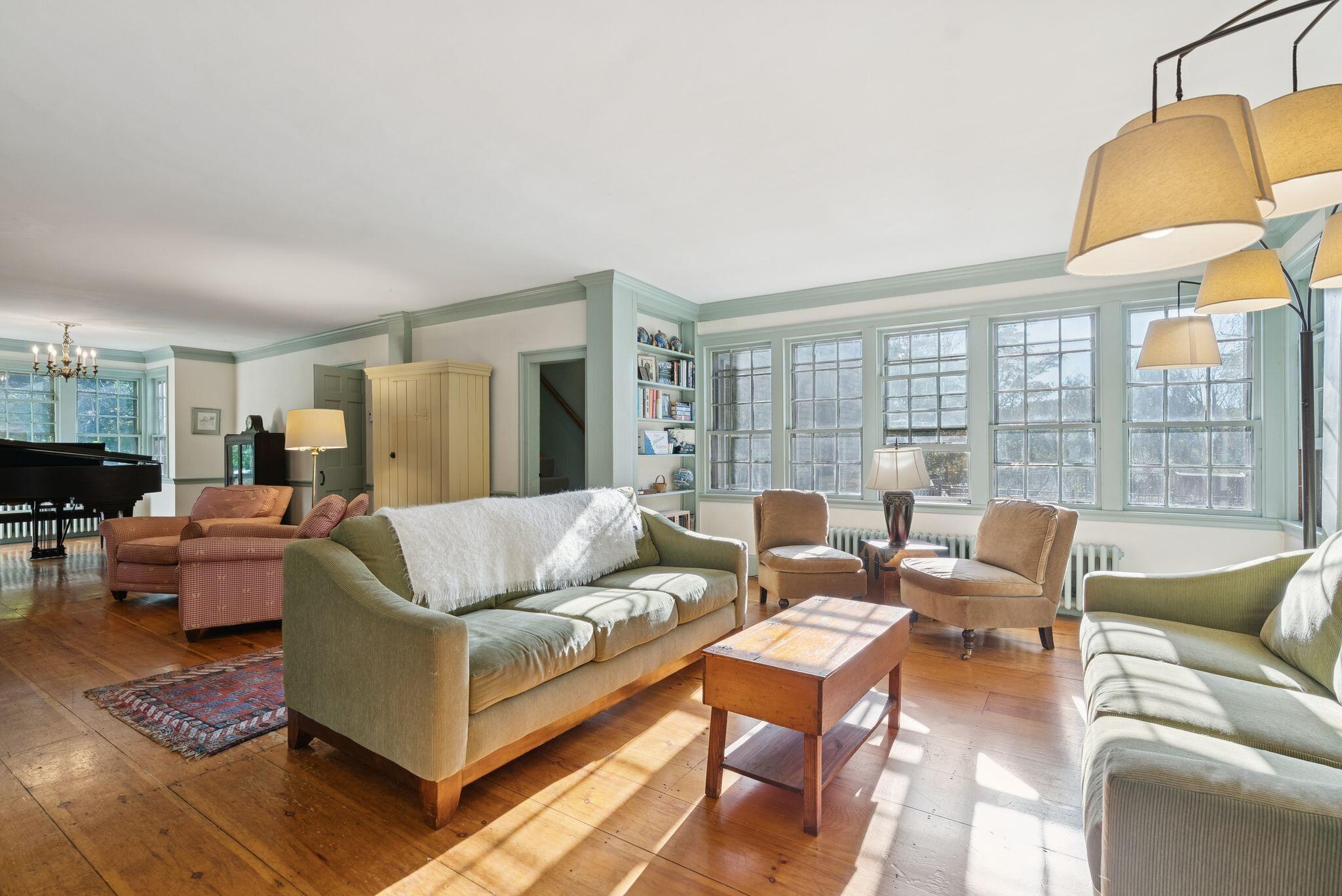 1346 Westbrook Street Portland, ME 04102 - Photo 15 of 89 68_DSC00798