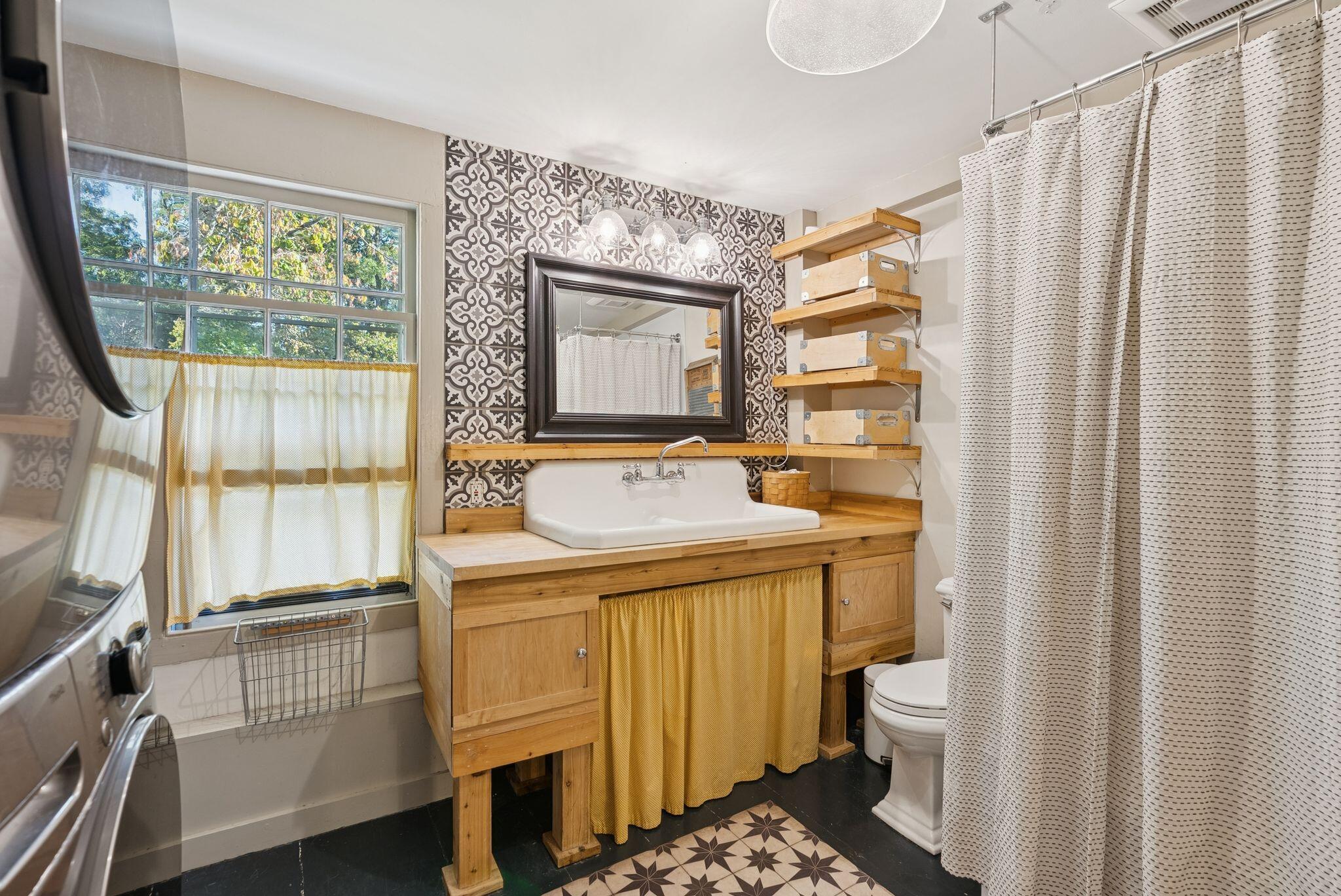 1346 Westbrook Street Portland, ME 04102 - Photo 38 of 89 91_DSC00913