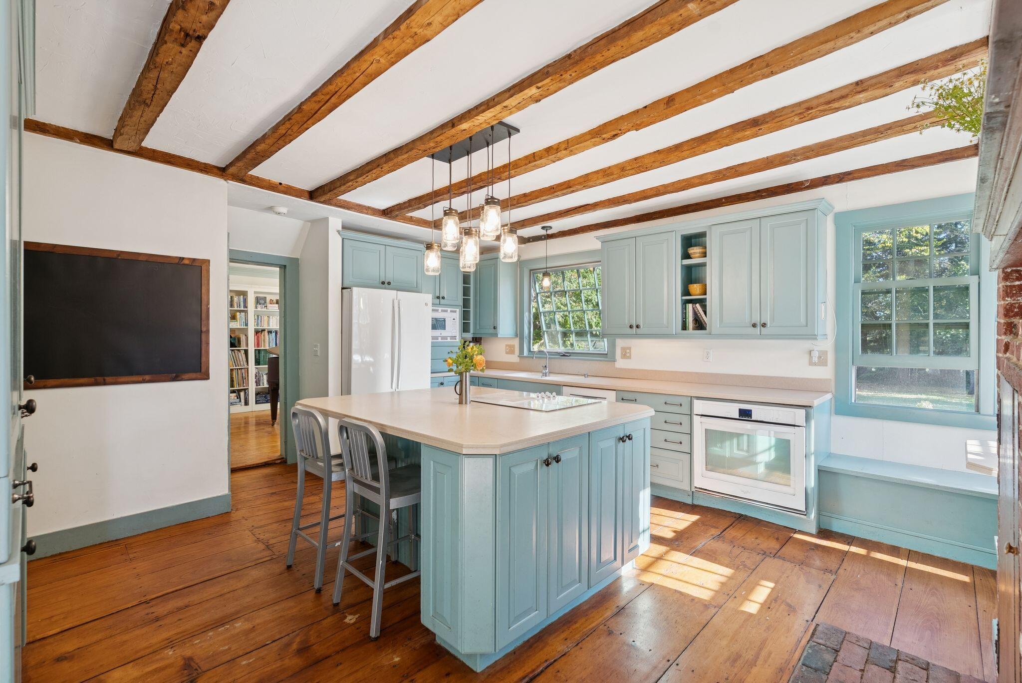 1346 Westbrook Street Portland, ME 04102 - Photo 8 of 89 50_DSC00698