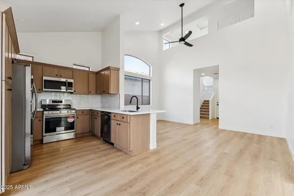 $2,300 | 9934 East Empress Avenue, Mesa, AZ 85208