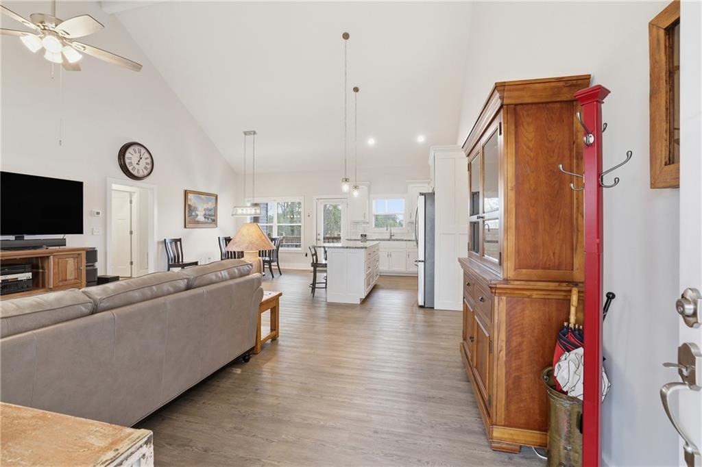 400 Garrett Road Demorest, GA 30535 - Photo 4 of 42