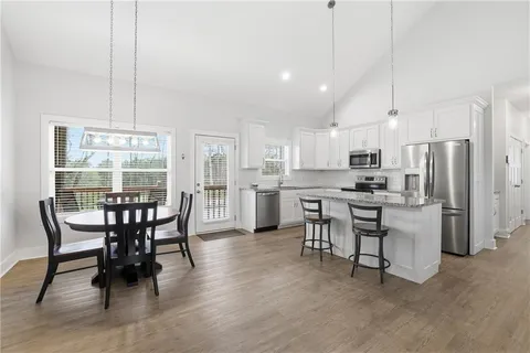 $370,000 | 400 Garrett Road, Demorest, GA 30535