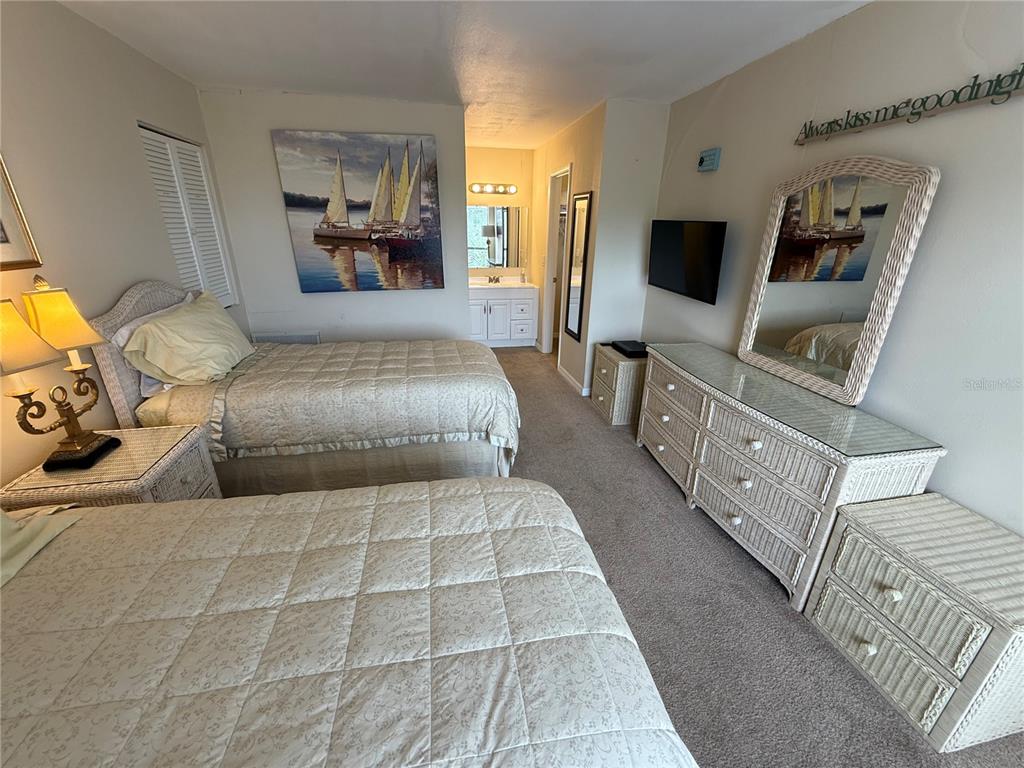 6157 Midnight Pass Road, Unit F22 Sarasota, FL 34242 - Photo 30 of 46