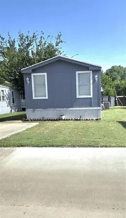$1,700 | 4253 Sun Drive, Fort Worth, TX 76244