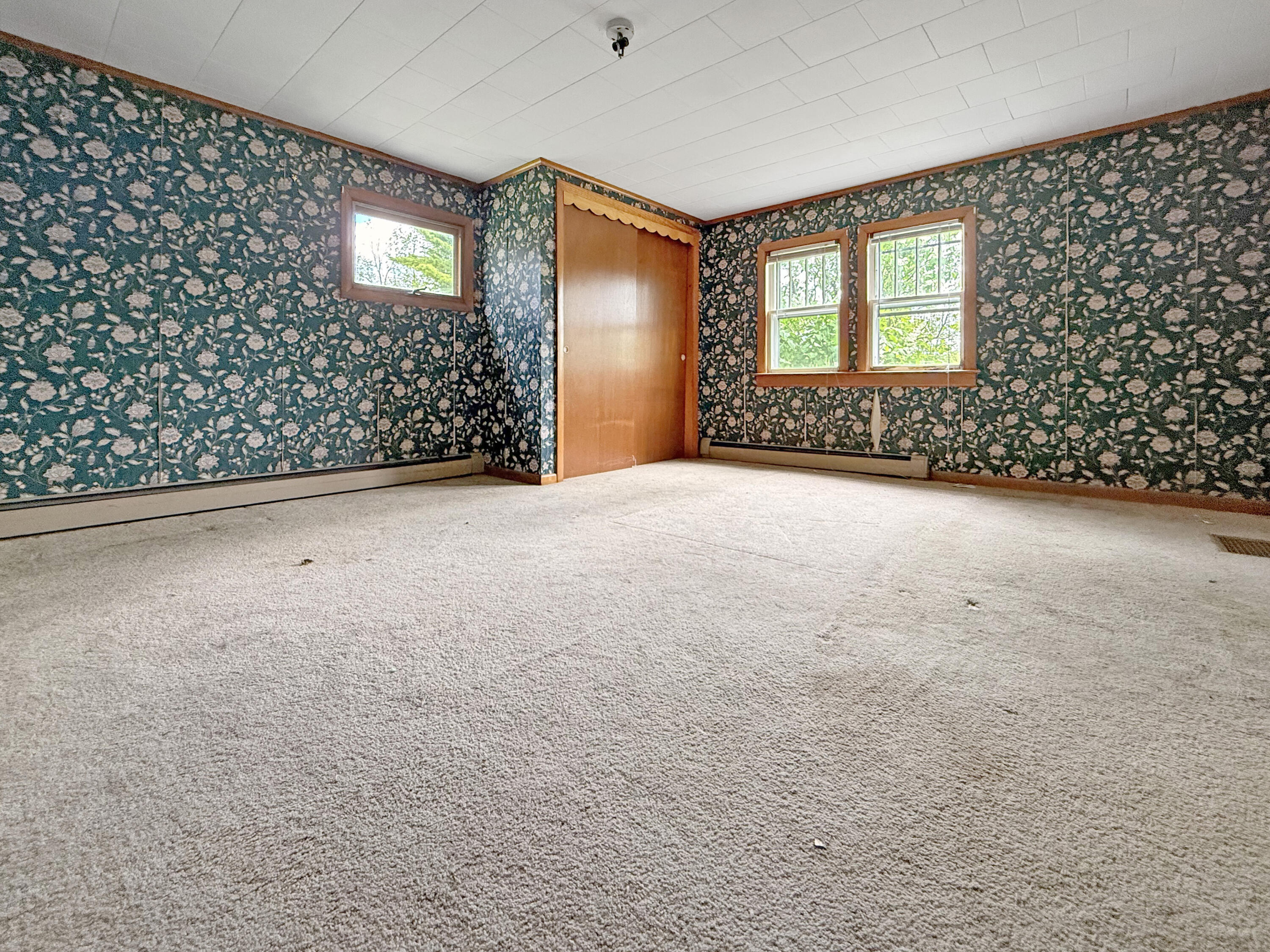 960 Main Street Wilton, ME 04294 - Photo 20 of 29 First floor bedroom