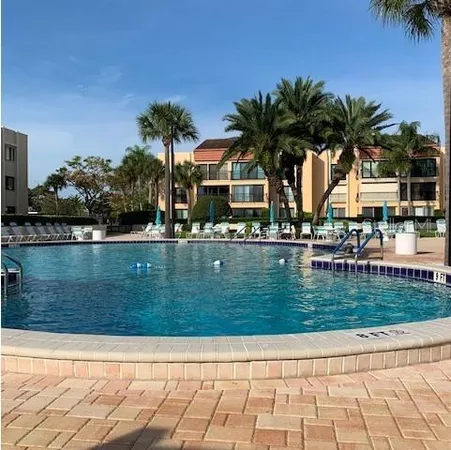 $2,400 | 800 South Gulfview Boulevard, Unit 302, Clearwater Beach, FL 33767