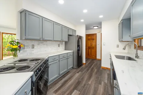 $349,000 | 4 Nutwood Circle, Palmyra, VA 22963