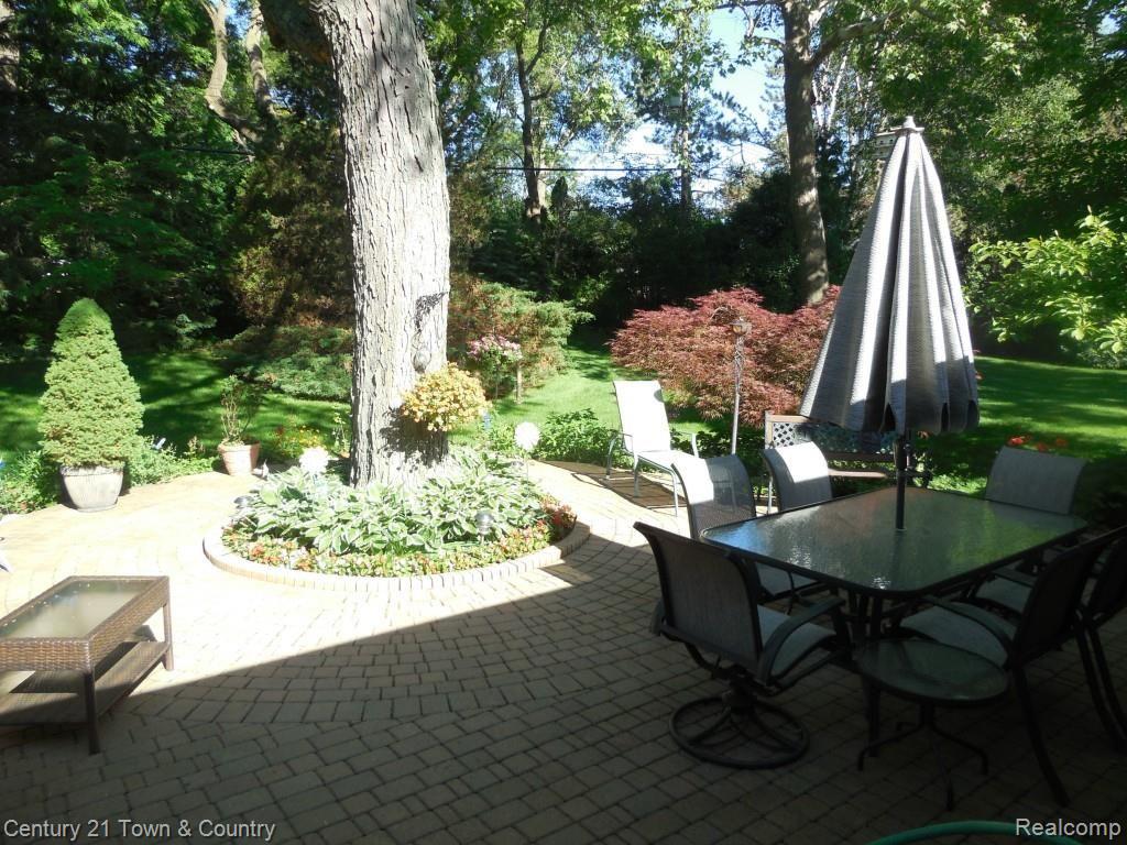 964 Dursley Road Bloomfield Hills, MI 48304 - Photo 34 of 35 DSCN1273.jpg