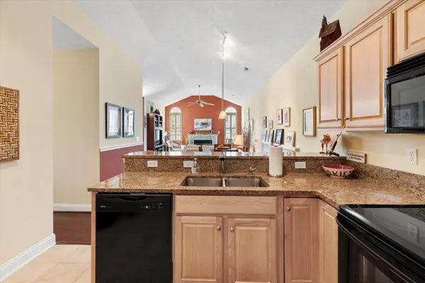 $365,000 | 45 Washington Avenue, Unit 291, Christiansburg, VA 24073