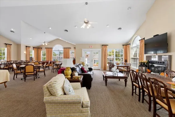 $365,000 | 45 Washington Avenue, Unit 291, Christiansburg, VA 24073