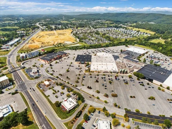 $365,000 | 45 Washington Avenue, Unit 291, Christiansburg, VA 24073