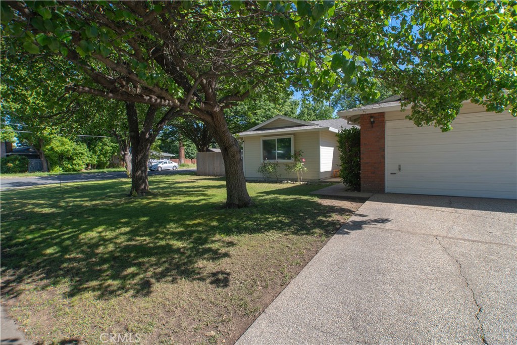 1 San Ramon Drive Chico, CA 95973 - Photo 38 of 42 a view of a house with a yard