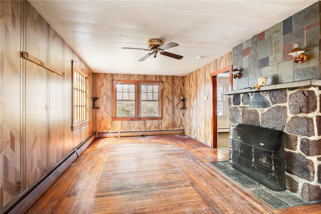 20 Maple Avenue Little Compton, RI 02837 - Photo 11 of 22