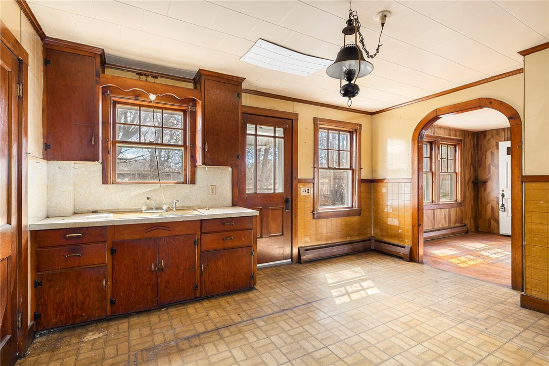 20 Maple Avenue Little Compton, RI 02837 - Photo 12 of 22
