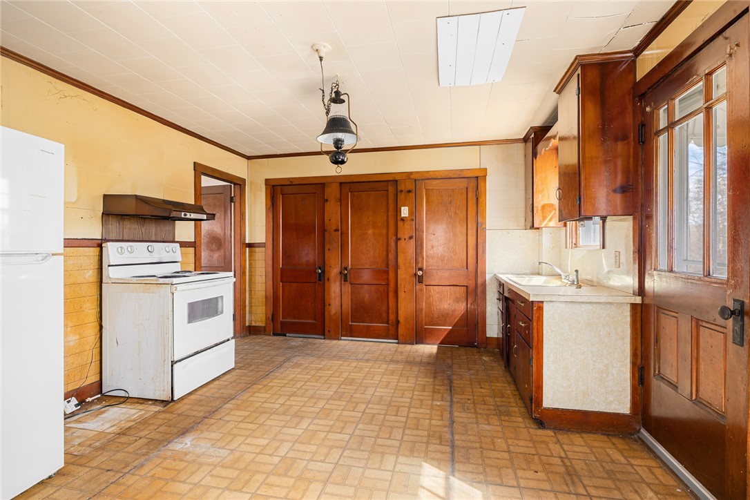 20 Maple Avenue Little Compton, RI 02837 - Photo 13 of 22