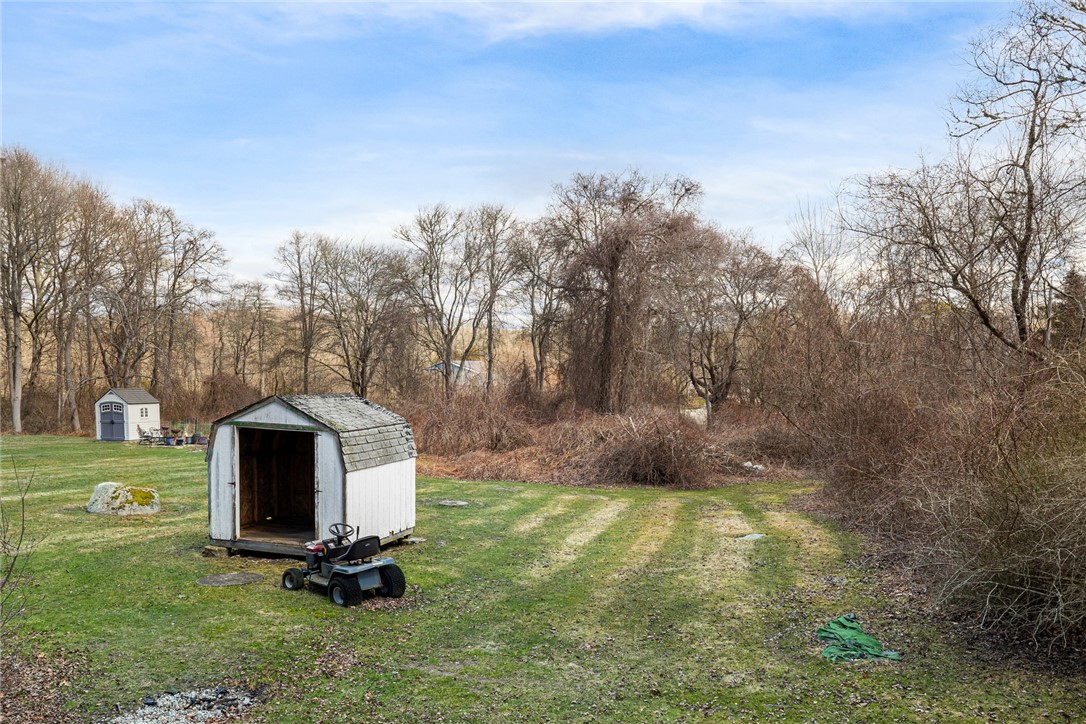 20 Maple Avenue Little Compton, RI 02837 - Photo 8 of 22
