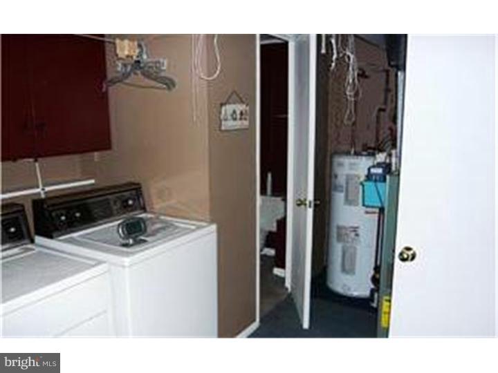 4 Carole Road Newark, DE 19713 - Photo 11 of 12 Laundry Room