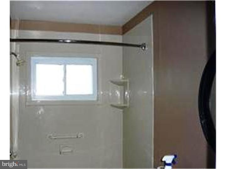 4 Carole Road Newark, DE 19713 - Photo 8 of 12 Bathroom