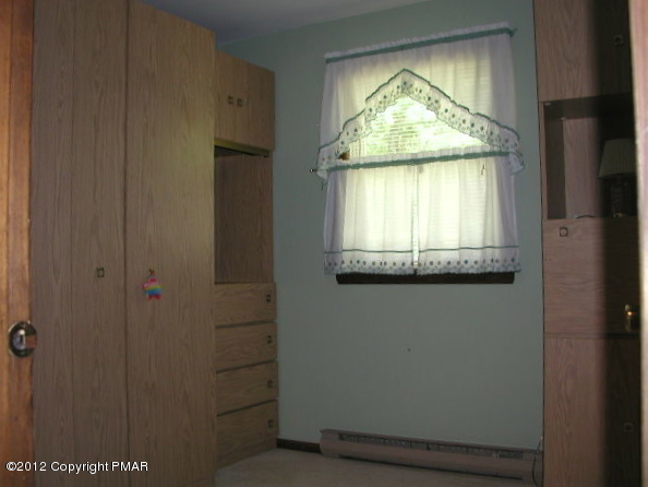 198 Reeders Run Road Bartonsville, PA 18321 - Photo 16 of 24 Bedroom 3