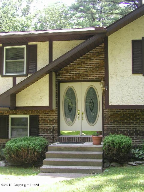 198 Reeders Run Road Bartonsville, PA 18321 - Photo 2 of 24 Front Door