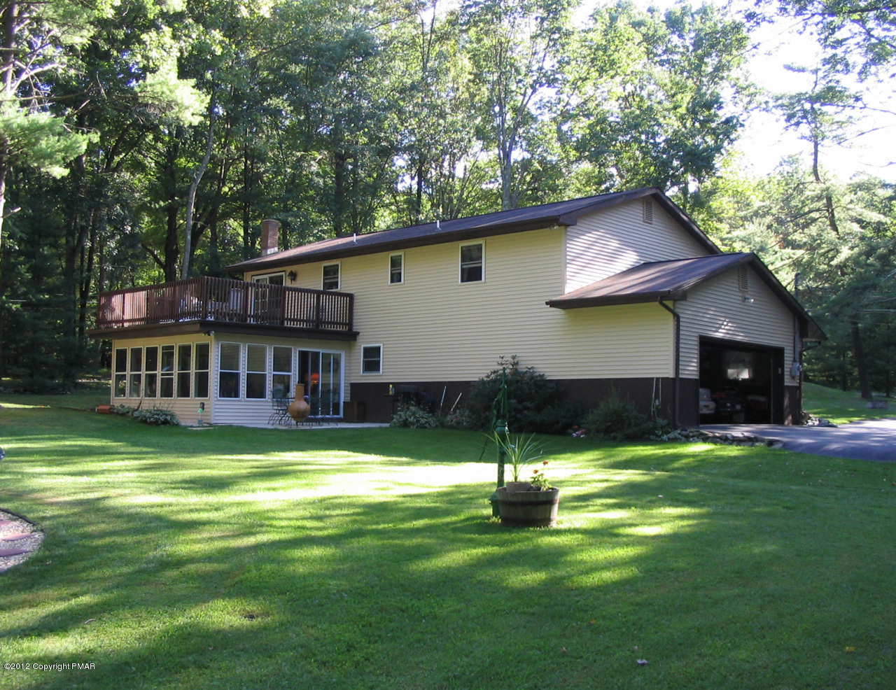 198 Reeders Run Road Bartonsville, PA 18321 - Photo 3 of 24 Back