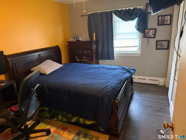 $289,900 | 117 Courtland Avenue, Waterbury, CT 06705