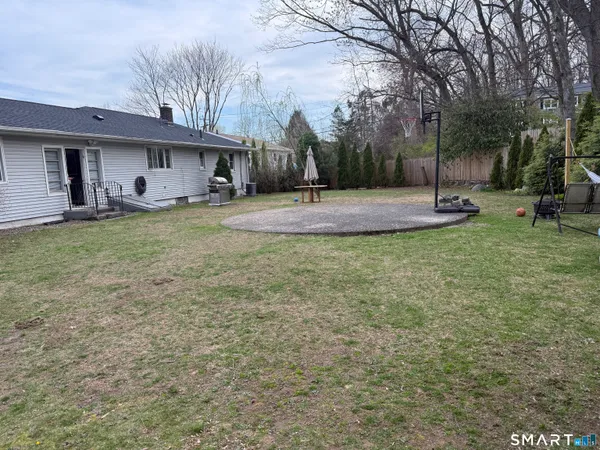 $289,900 | 117 Courtland Avenue, Waterbury, CT 06705