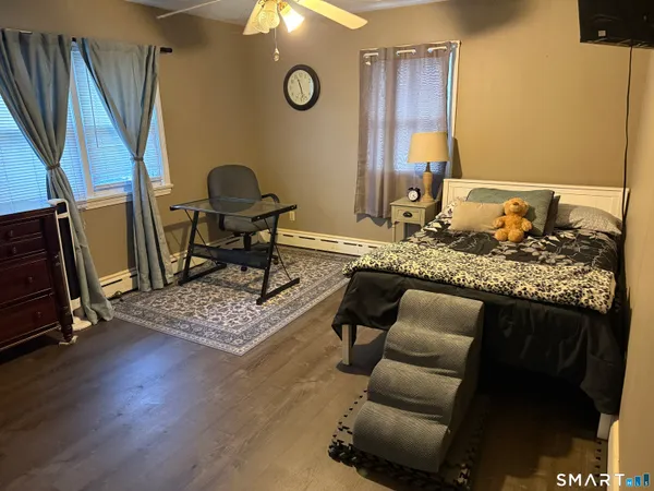 $289,900 | 117 Courtland Avenue, Waterbury, CT 06705