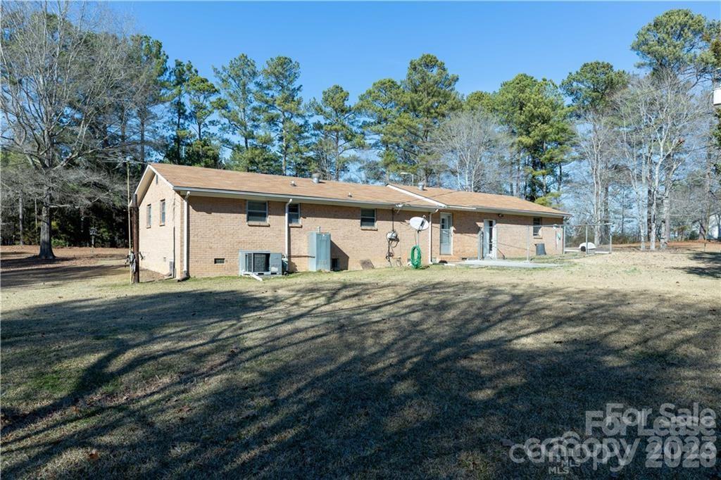 249 Saddle Road Lancaster, SC 29720 - Photo 8 of 11