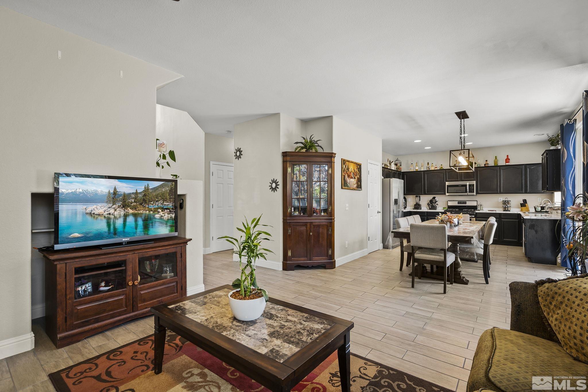 9720 Silver Desert Way Reno, NV 89506 - Photo 8 of 22 Photo 8