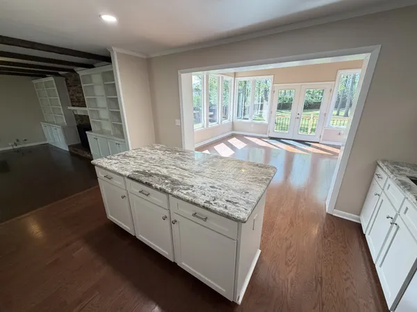 $2,595 | 138 Glenn Hill Drive, Hendersonville, TN 37075