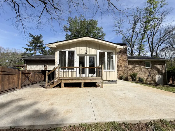 $2,595 | 138 Glenn Hill Drive, Hendersonville, TN 37075