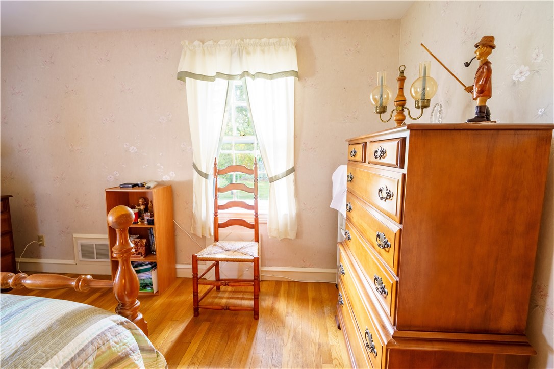 35 Nausauket Road Warwick, RI 02886 - Photo 15 of 26 Gallery Image 15