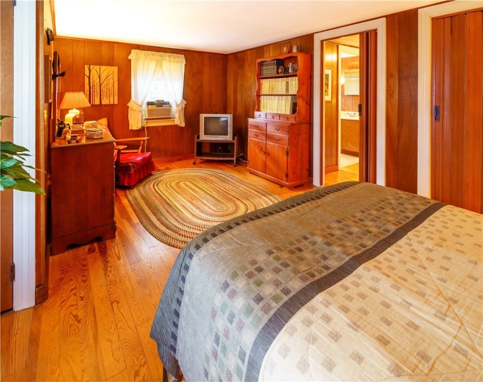 35 Nausauket Road Warwick, RI 02886 - Photo 17 of 26 Gallery Image 17