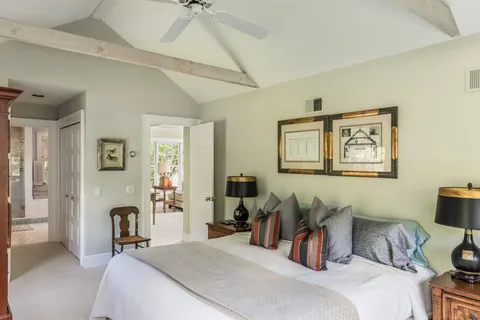 Undisclosed Address, East Hampton, NY 11937