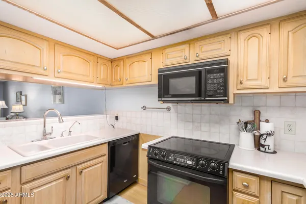 $2,799 | 13607 North Hamilton Drive, Unit A18, Fountain Hills, AZ 85268