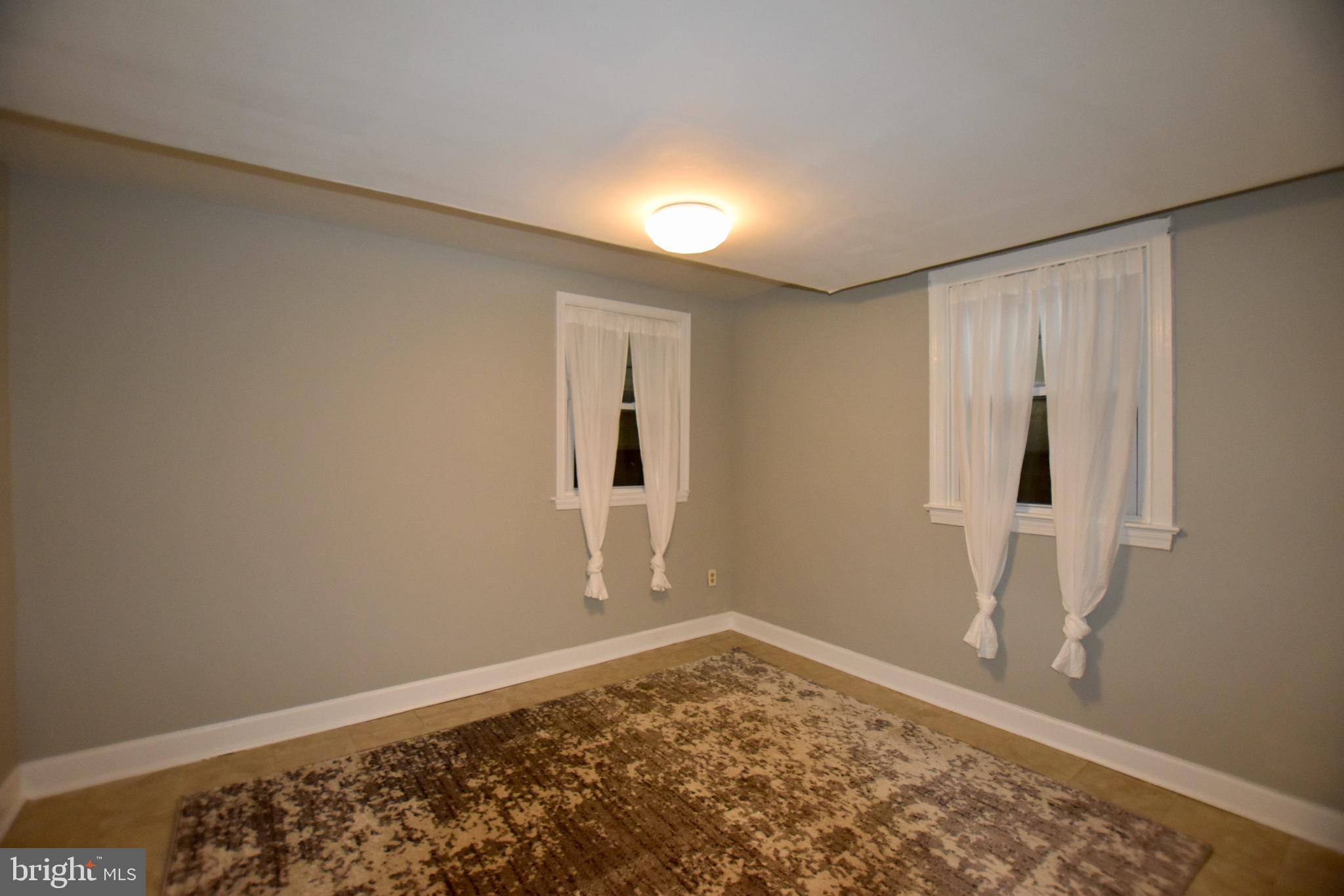 516 Thayer Avenue, Unit 2 Silver Spring, MD 20910 - Photo 5 of 12 Gallery Image 5