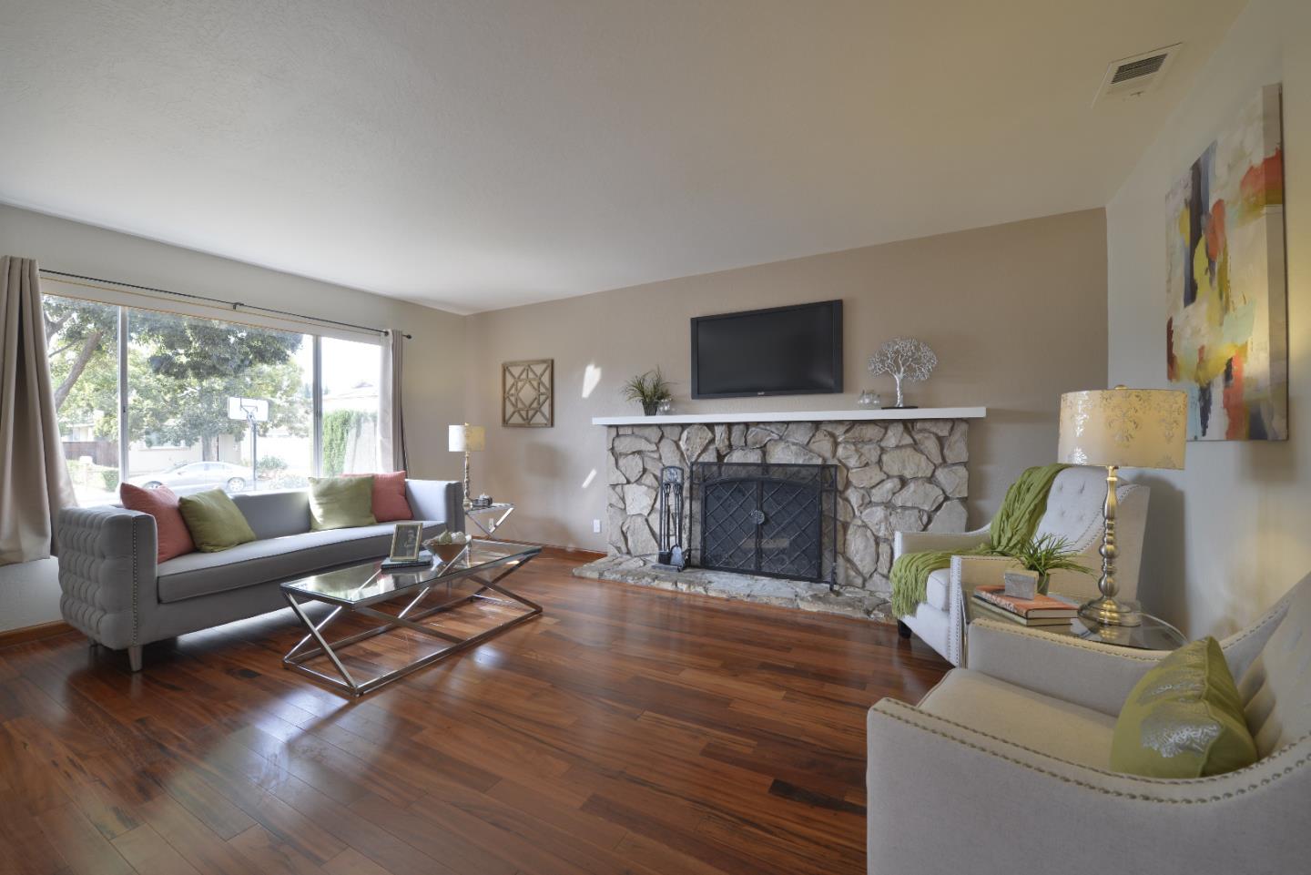 133 Evergreen Way Milpitas, CA 95035 - Photo 4 of 35