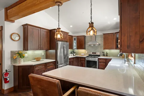 $1,485,000 | 551 McKinney Road, Tahoma, CA 96142
