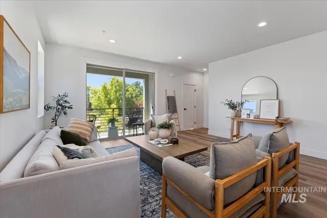 $496,880 | 1709 South Rock Vw Lane, Boise, ID 83705