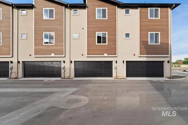 $496,880 | 1709 South Rock Vw Lane, Boise, ID 83705